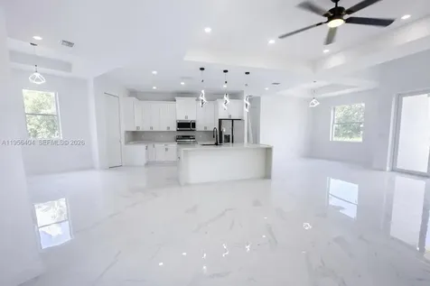 3901 E 19th Street Lehigh Acres FL 33972
