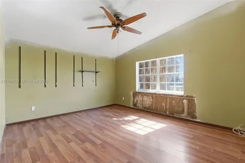 15804 SW 112th Terrace Miami FL 33196