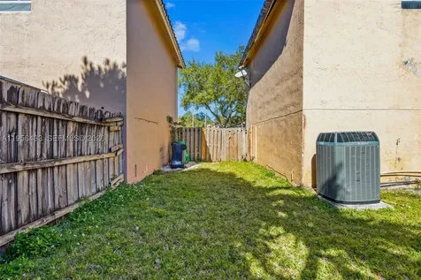 15804 SW 112th Terrace Miami FL 33196