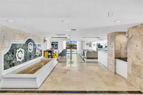 2625 Collins Avenue Miami Beach FL 33140