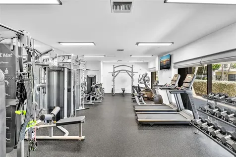 2625 Collins Avenue Miami Beach FL 33140