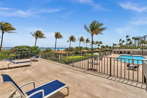 2625 Collins Avenue Miami Beach FL 33140