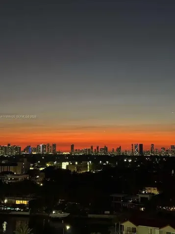 2625 Collins Avenue Miami Beach FL 33140