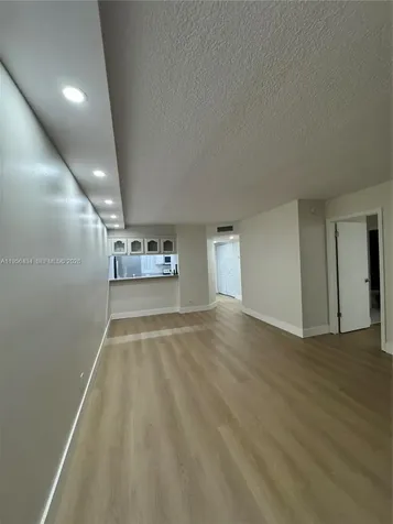 900 Twin Lakes Drive Coral Springs FL 33071