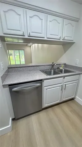 900 Twin Lakes Drive Coral Springs FL 33071
