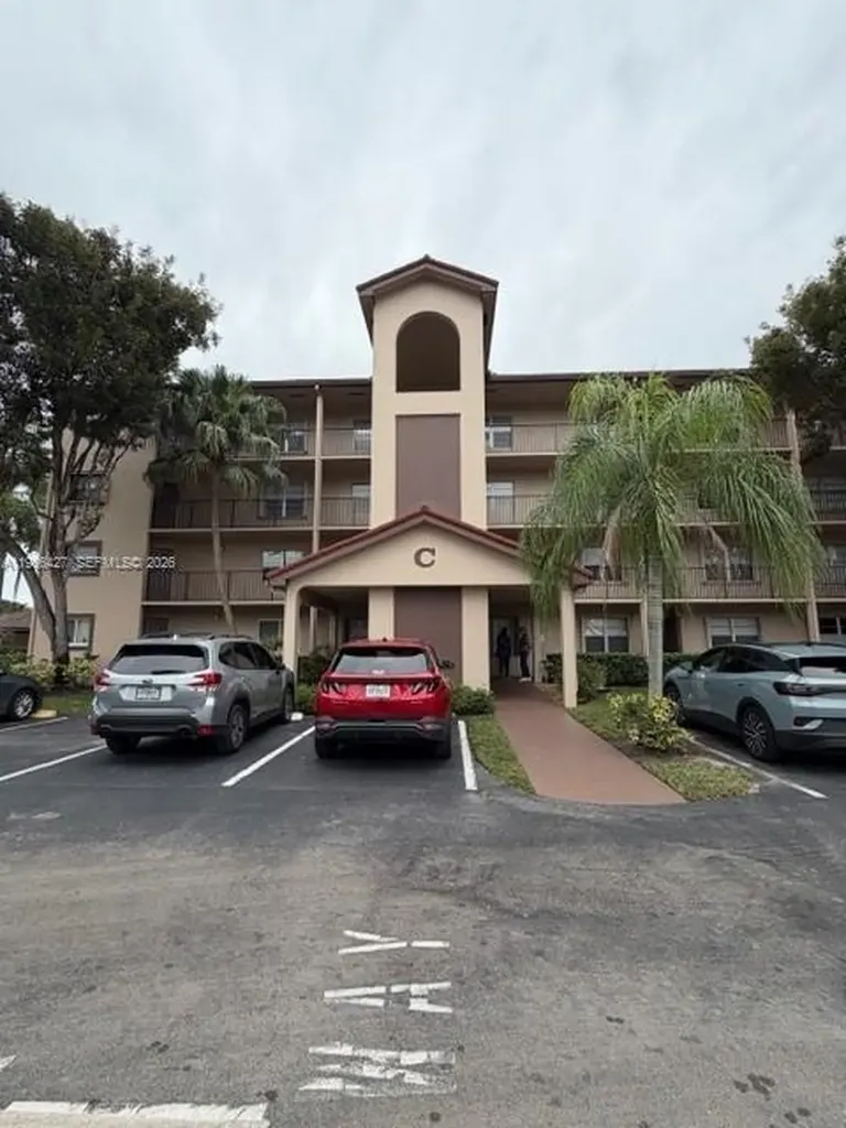 13100 SW 11th Court Pembroke Pines FL 33027