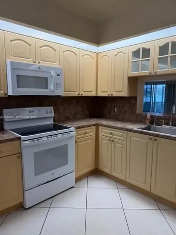 13100 SW 11th Court Pembroke Pines FL 33027