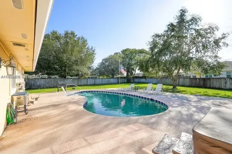 714 NE Lanfair Street Port St. Lucie FL 34983