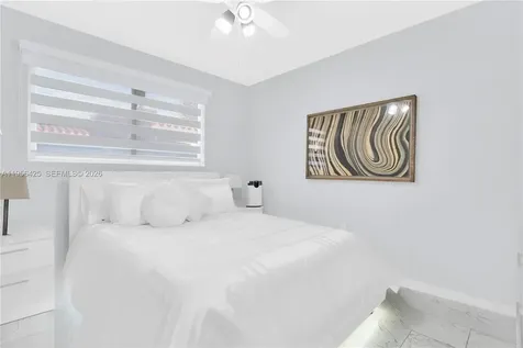3210 SW 24th Terrace Miami FL 33145