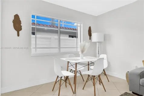 3210 SW 24th Terrace Miami FL 33145