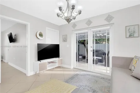 3210 SW 24th Terrace Miami FL 33145