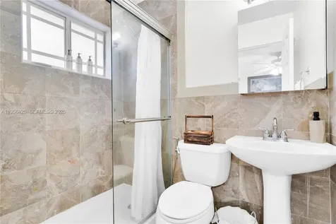 3210 SW 24th Terrace Miami FL 33145