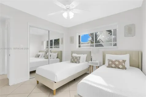 3210 SW 24th Terrace Miami FL 33145