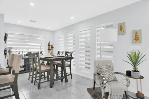 3210 SW 24th Terrace Miami FL 33145