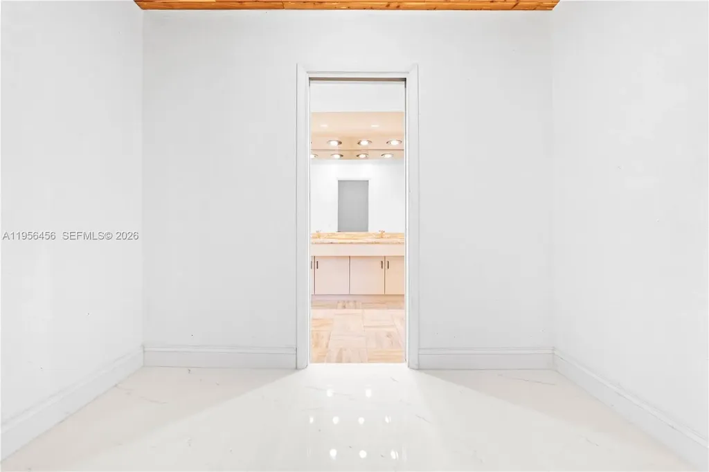 405 Bontona Avenue Fort Lauderdale FL 33301