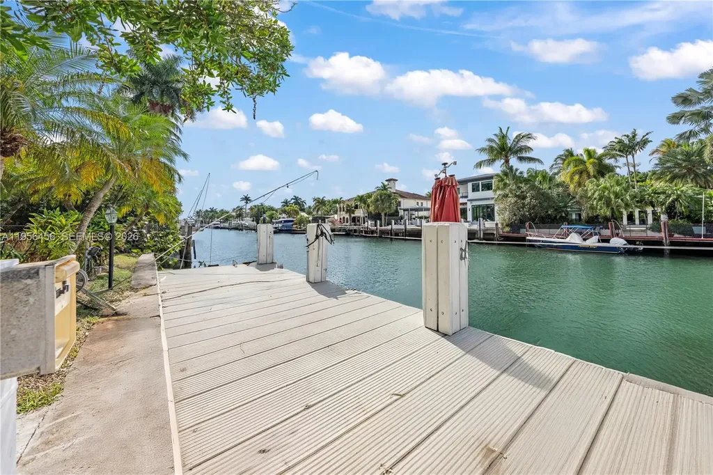 405 Bontona Avenue Fort Lauderdale FL 33301