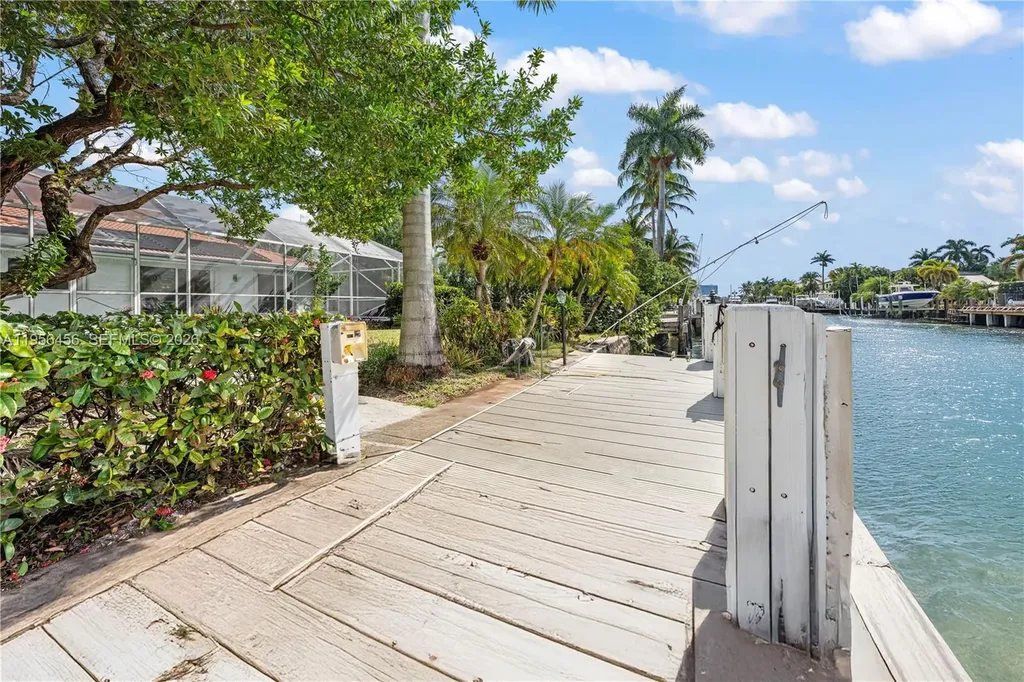 405 Bontona Avenue Fort Lauderdale FL 33301