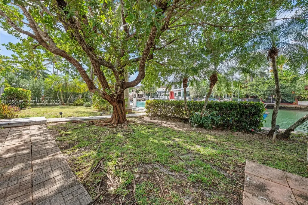 405 Bontona Avenue Fort Lauderdale FL 33301