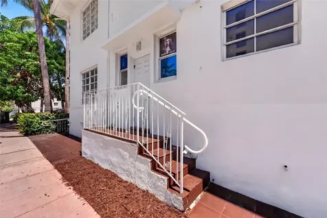 901 Pennsylvania Avenue Miami Beach FL 33139