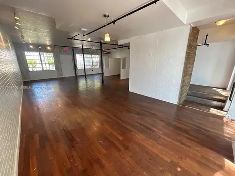 901 Pennsylvania Avenue Miami Beach FL 33139