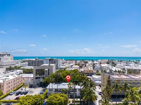 901 Pennsylvania Avenue Miami Beach FL 33139