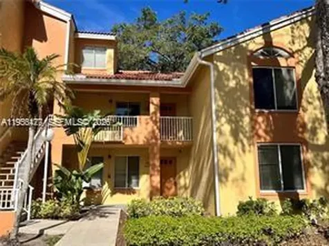 1013 Coral Club Drive Coral Springs FL 33071