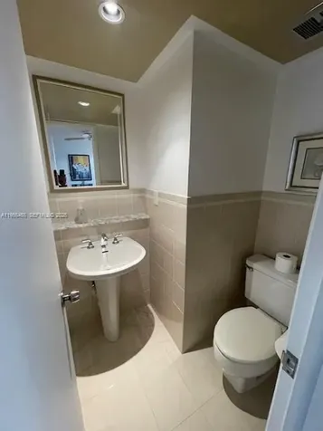 20408 NE 34th Court Aventura FL 33180