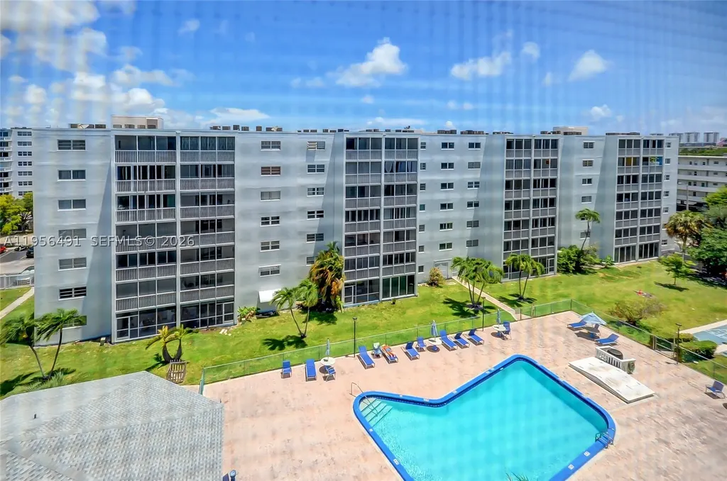 301 NE 14th Avenue Hallandale Beach FL 33009