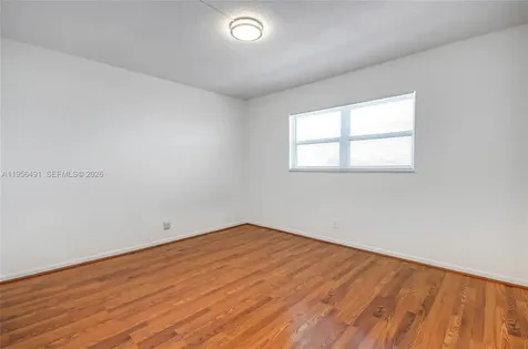301 NE 14th Avenue Hallandale Beach FL 33009