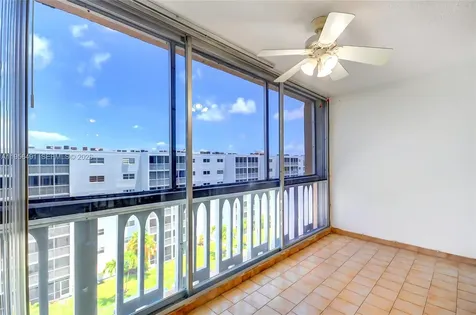 301 NE 14th Avenue Hallandale Beach FL 33009