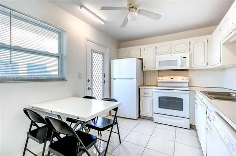 301 NE 14th Avenue Hallandale Beach FL 33009