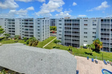 301 NE 14th Avenue Hallandale Beach FL 33009