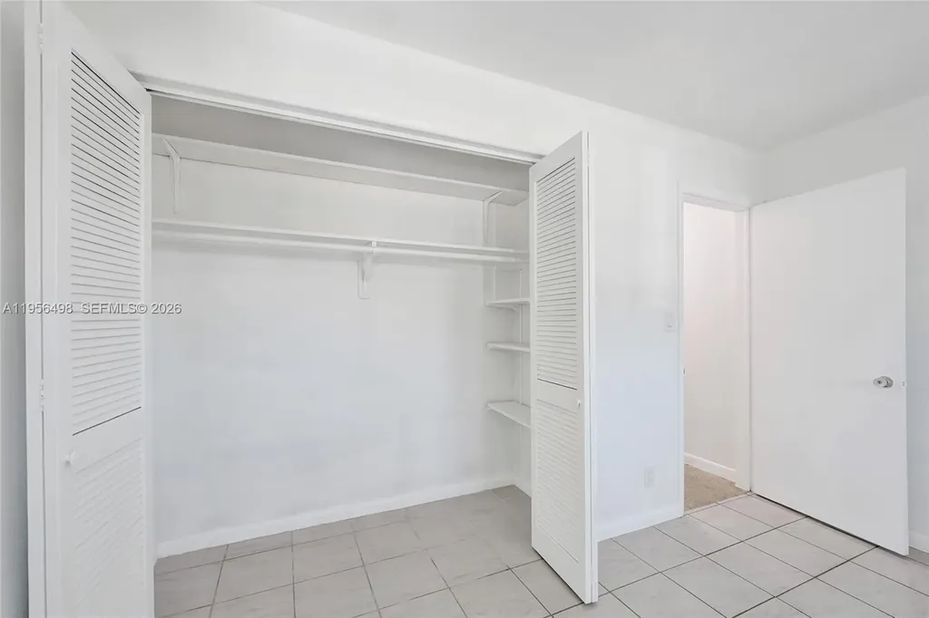 3816 W Park Road Hollywood FL 33021