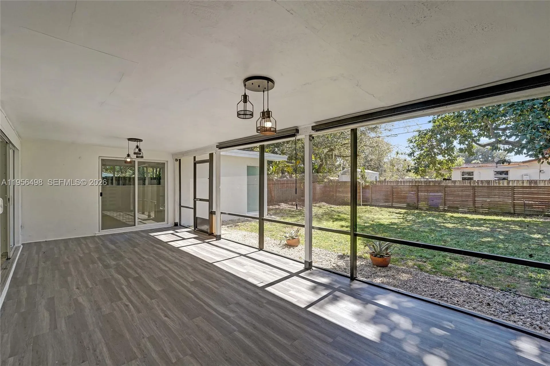 3816 W Park Road Hollywood FL 33021