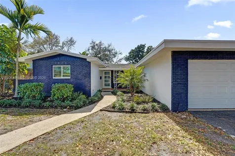 3816 W Park Road Hollywood FL 33021