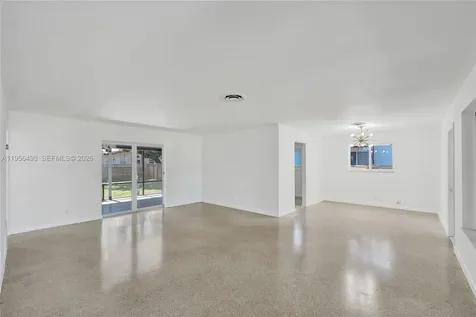 3816 W Park Road Hollywood FL 33021