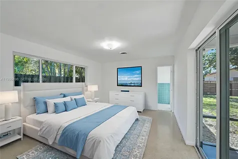 3816 W Park Road Hollywood FL 33021