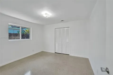 3816 W Park Road Hollywood FL 33021