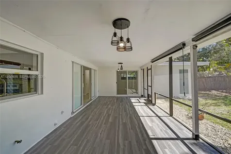 3816 W Park Road Hollywood FL 33021