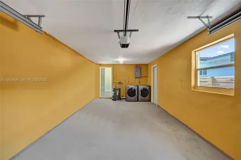 3816 W Park Road Hollywood FL 33021