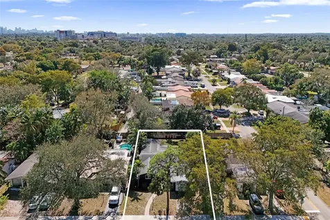3816 W Park Road Hollywood FL 33021