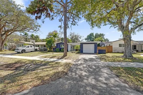 3816 W Park Road Hollywood FL 33021