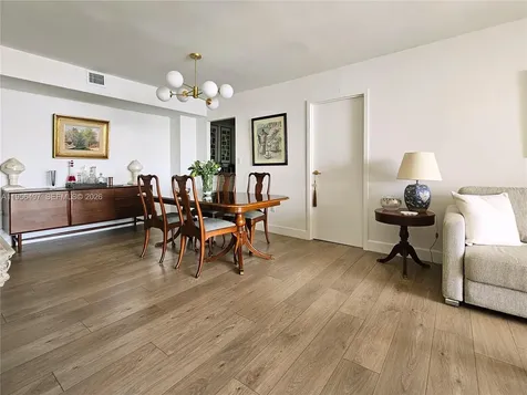 2333 Brickell Avenue Miami FL 33129