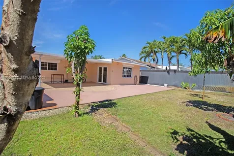 1201 NW 78th Avenue Pembroke Pines FL 33024