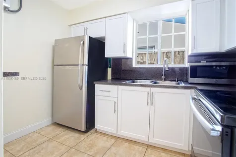 1201 NW 78th Avenue Pembroke Pines FL 33024