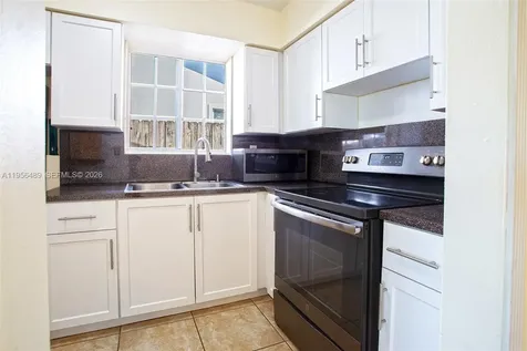 1201 NW 78th Avenue Pembroke Pines FL 33024