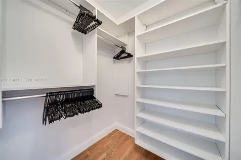 6831 SW 44th Street Miami FL 33155