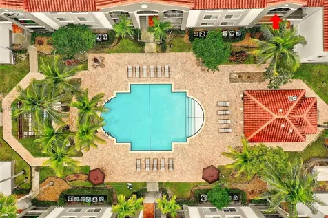 6831 SW 44th Street Miami FL 33155