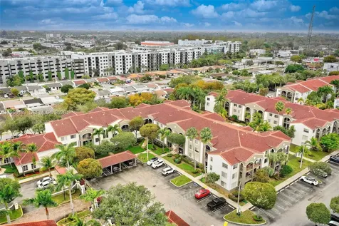 6831 SW 44th Street Miami FL 33155