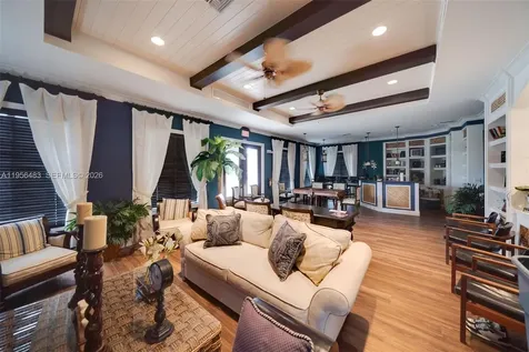 6831 SW 44th Street Miami FL 33155